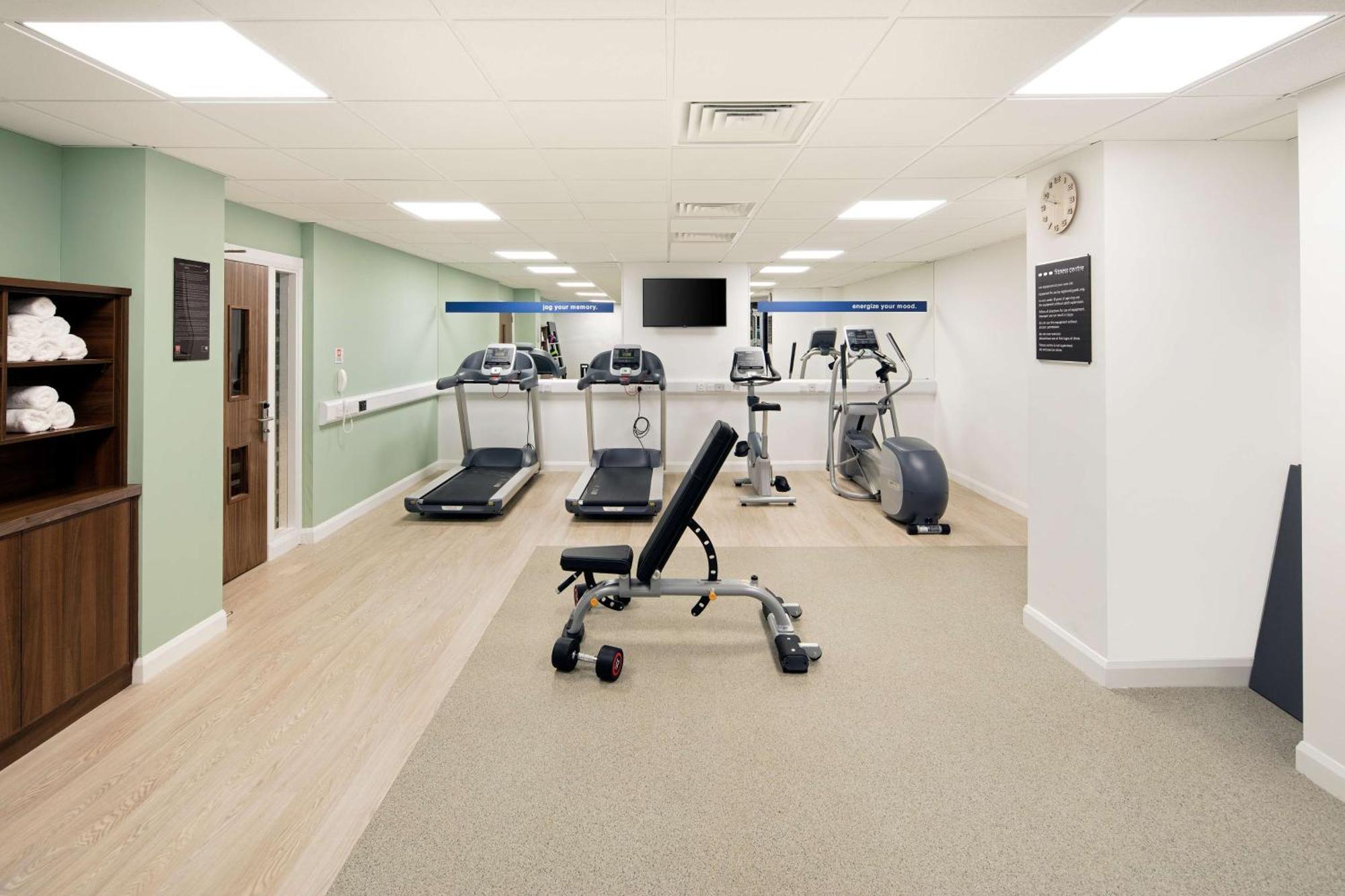 Hampton By Hilton 3*